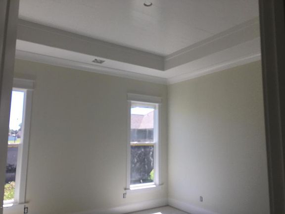 4th image of 105 Oats Dr