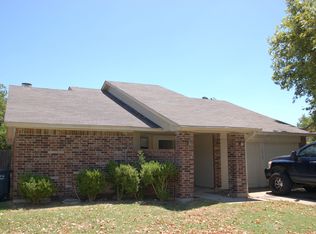 10162 Powderhorn Rd, Fort Worth, TX 76108