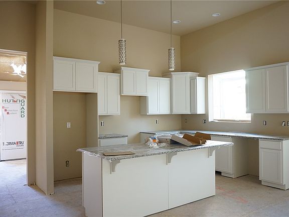 4th image of 8516 125th St Ct E