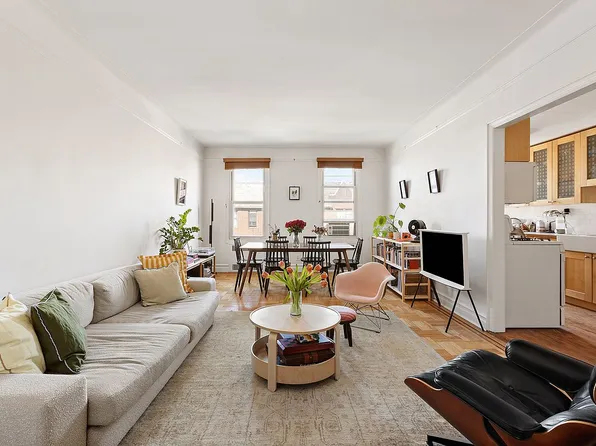 35-05 72nd St APT 4E, Queens, NY 11372