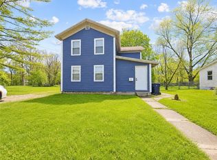 5 Montgomery St, Seneca Falls, NY 13148