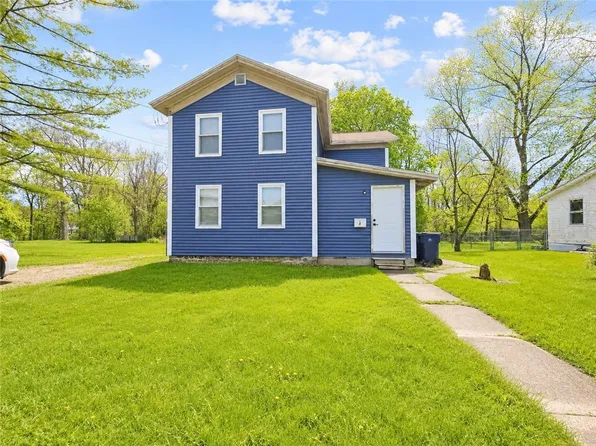5 Montgomery St, Seneca Falls, NY 13148