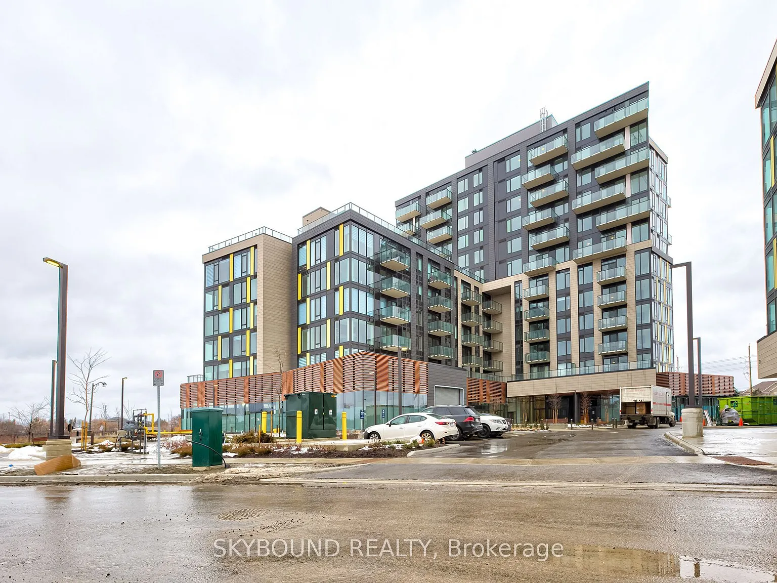 2 bed, $2,600 — Photo 1