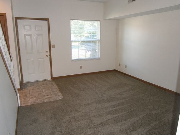 4th image of 1001-1003 Jill Ct #1007