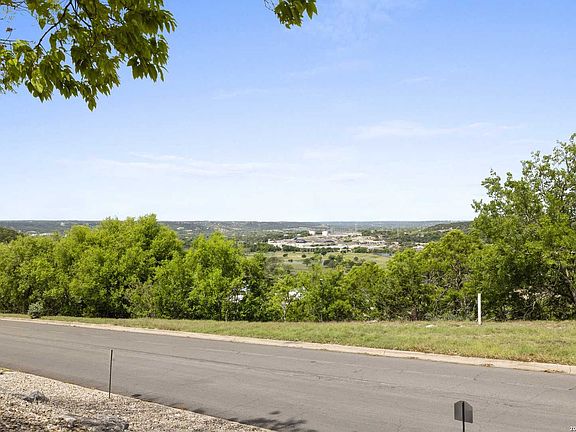 2nd image of 102 Mesa Del Sol