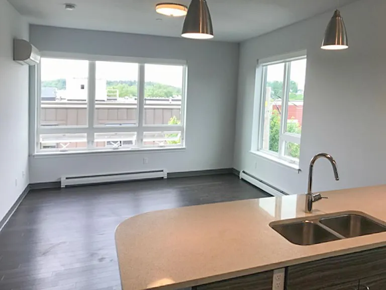 City Lights Modern, Luxury Living in Downtown Winooski — Photo 14