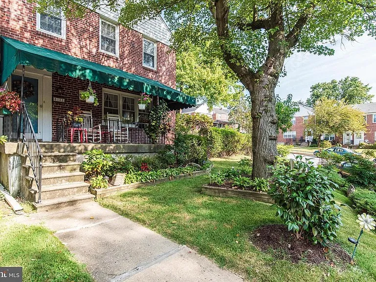 8132 Clyde Bank Rd — Photo 2