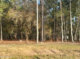 37 Maluhia Dr, Diamondhead, MS 39525