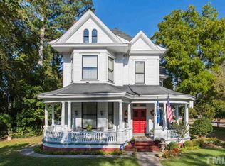 305 N Main St, Louisburg, NC 27549