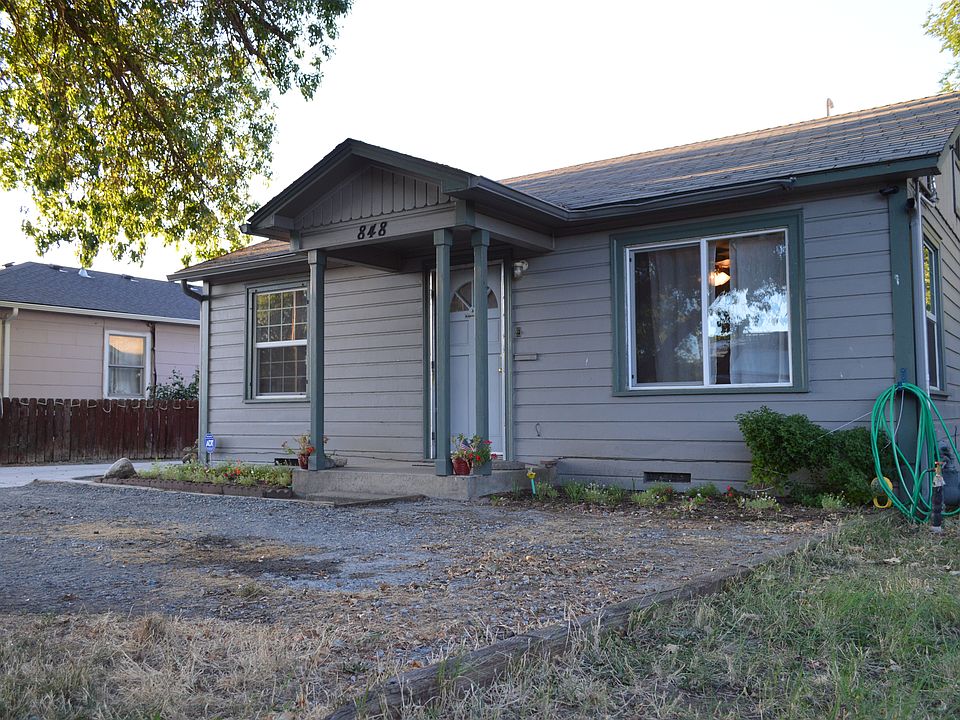 1st image of 848 Stewart Ave