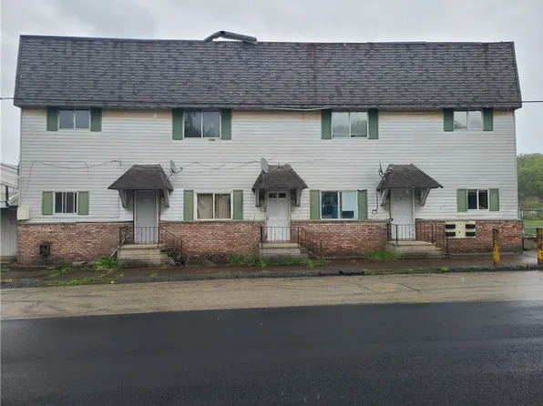 202 Meldon Ave, Donora, PA 15033