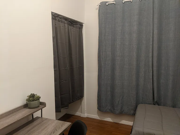 934 S Lake St #1 — Photo 1
