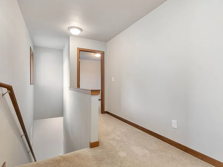 313 Nooksack Ave — Photo 14