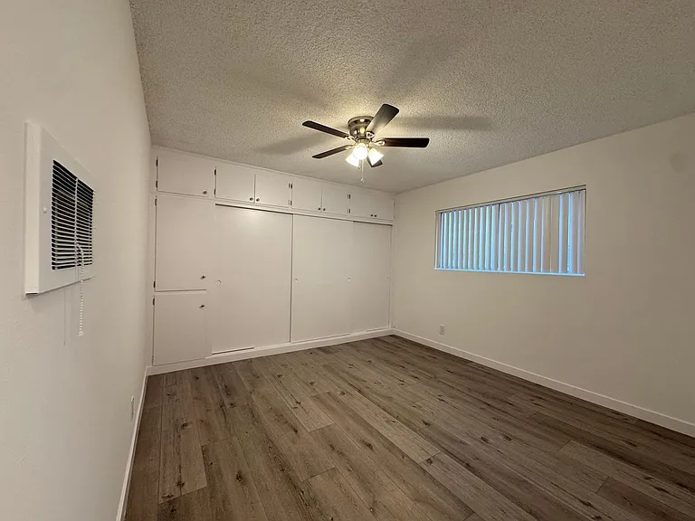 6415 Rosemead Blvd — Photo 24