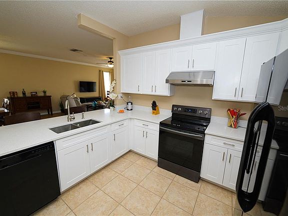 5th image of 5110 Jalisco Ln