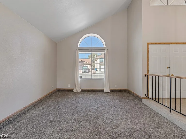 340 Bekasina Dr — Photo 7