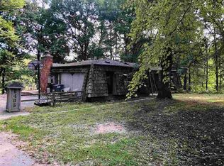 9405 Spicer Rd, Brighton, MI 48116