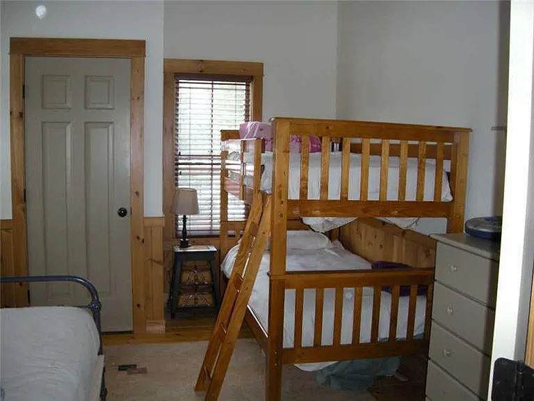 Windover Dr — Photo 8