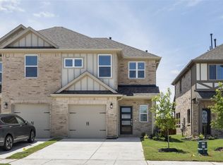 1048 Happy Holly Rd, Lavon, TX 75166