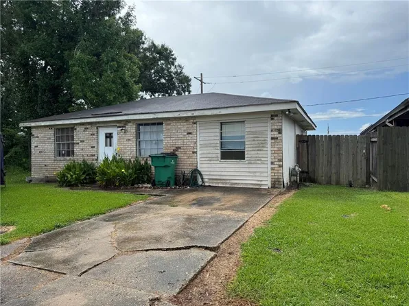 2481 Dolores Dr, Marrero, LA 70072