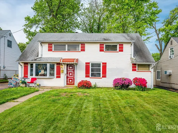 49 S Harrison Ave, Iselin, NJ 08830