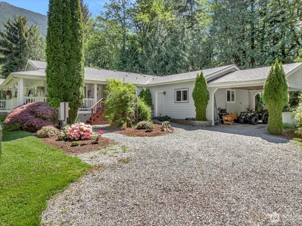 21103 252nd Street NE, Arlington, WA 98223