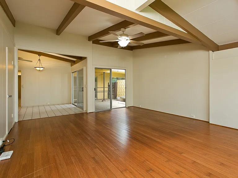 523 Iliaina St — Photo 4