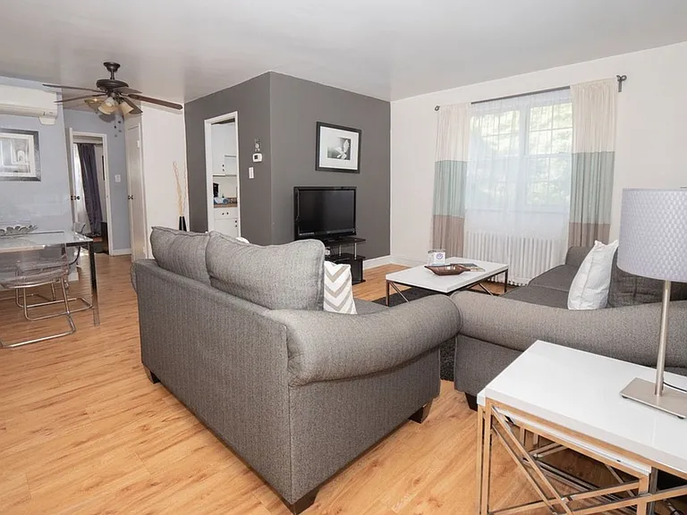 5426 Fifth Avenue — Photo 74