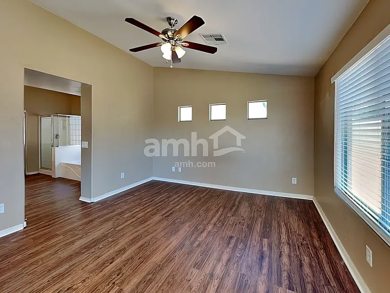 2653 W Sunset Way — Photo 9