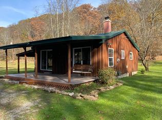557 S Scenic Dr, Sarver, PA 16055