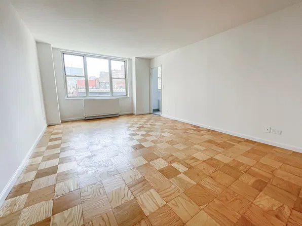 166 East 34th Street image 1 of 15