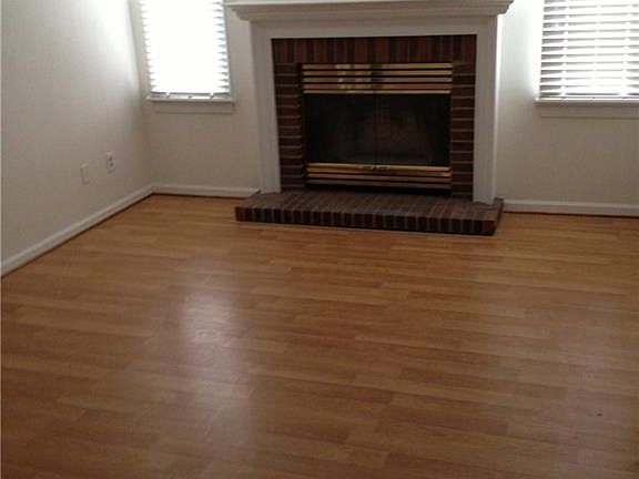 4th image of 1097 Tolstoy Ct