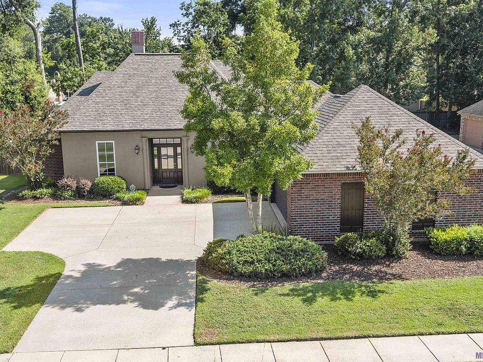 1st image of 18339 Bellingrath Lakes Ave