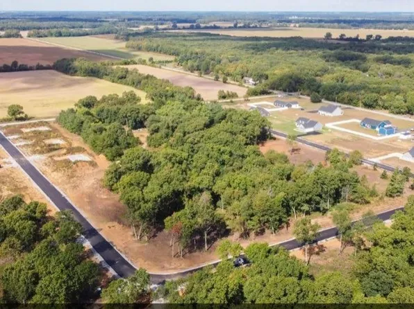 20 E 780 N, Lake Village, IN 46349