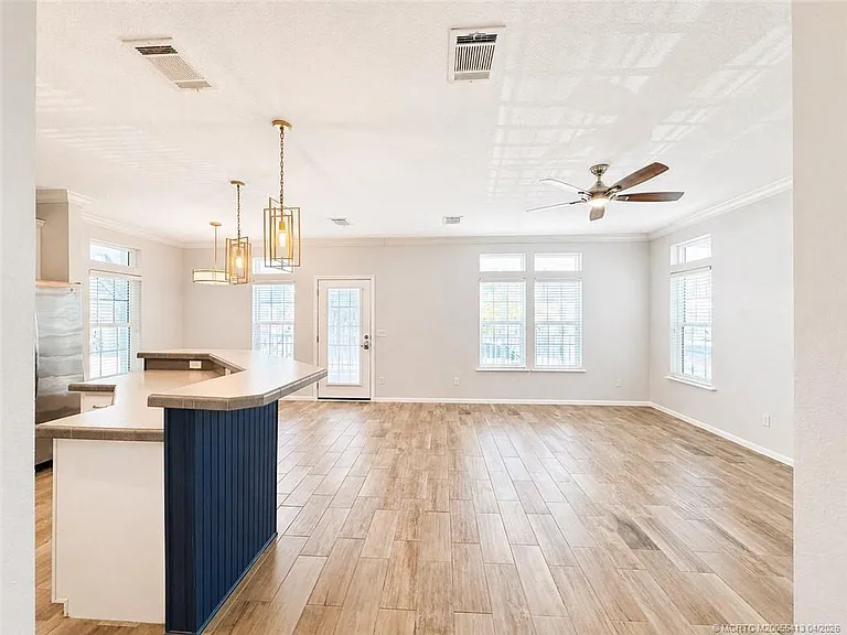 35 NE Nautical Dr — Photo 22