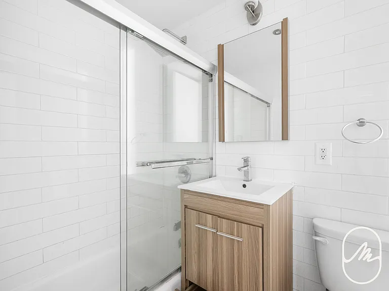326 W 23rd St #1F — Photo 9