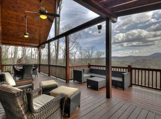 847 Whispering Lake Dr, Blue Ridge, GA 30513