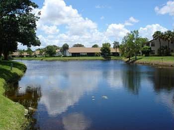 1st image of 4415 Carambola Cir S