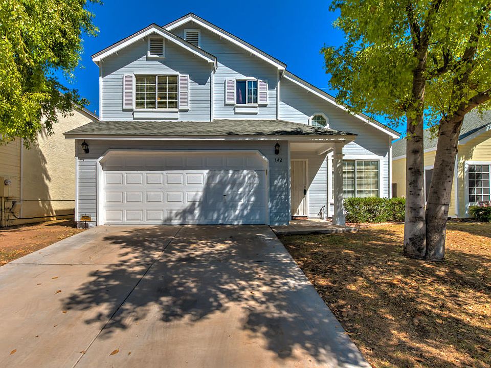 2nd image of 441 S Maple Unit 142