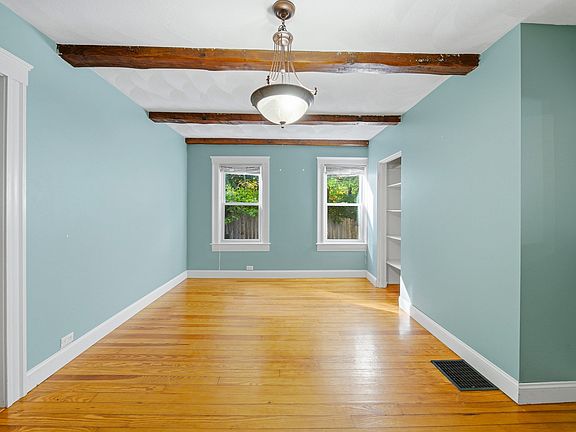 4th image of 41 Prospect St Unit 41