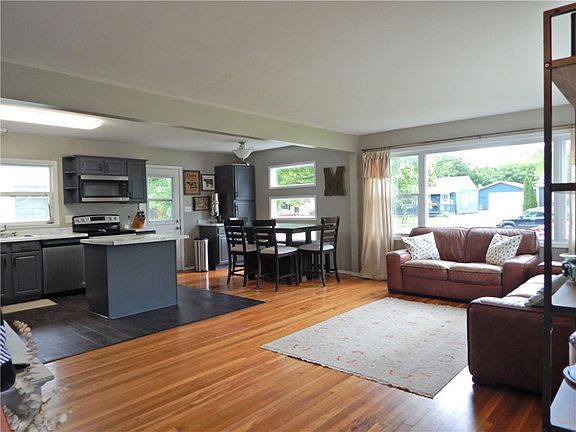 2nd image of 328 S Odell St