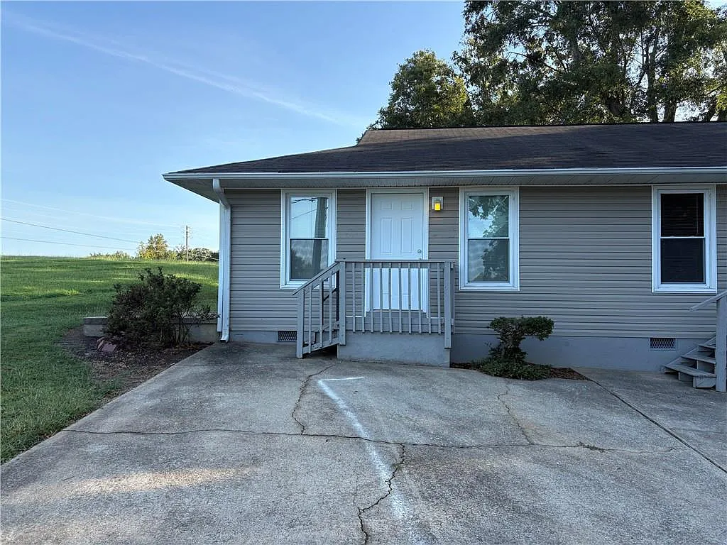 1 bed, 1.0 bath, 500 sqft, $850 — Photo 3