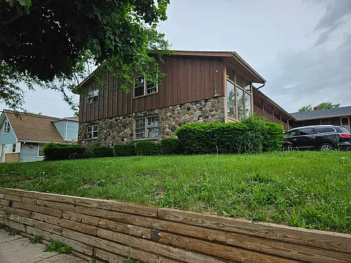 5308 W Mill Rd #1 Photo 1