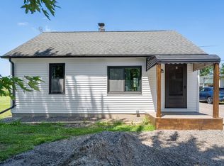 7784 River Rd, Cottrellville, MI 48039