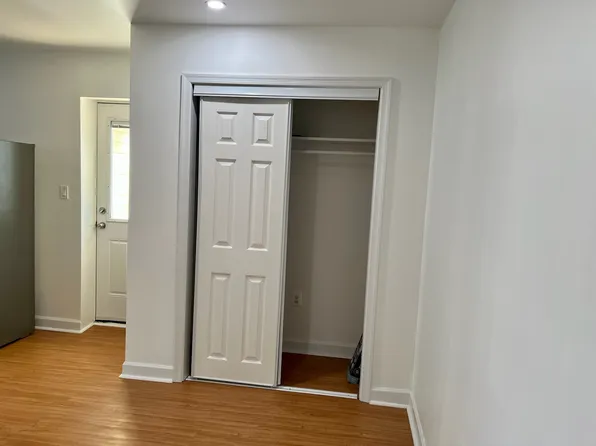 1630 Seneca Ave, Mc Lean, VA 22102