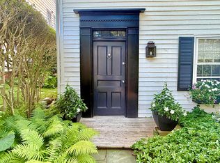18 Hampton St, Sag Harbor, NY 11963