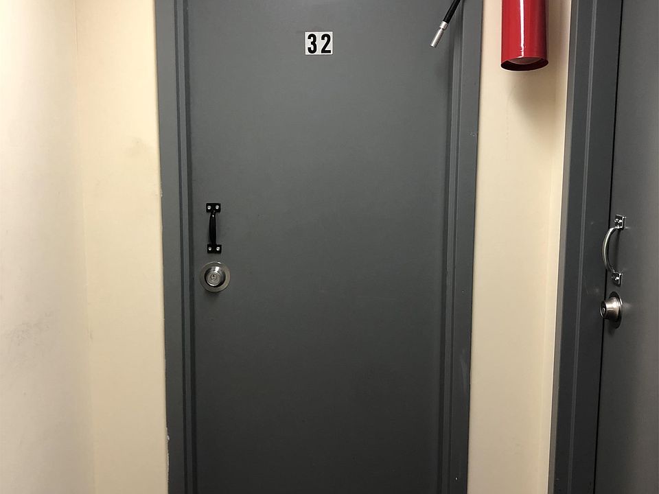 1st image of 5830 N 16th St APT 32
