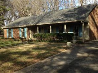 8831 Shaver Dr, Charlotte, NC 28277