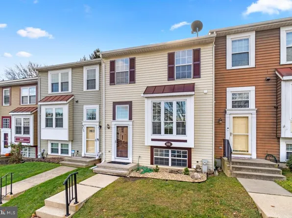 848 Century St, Hampstead, MD 21074