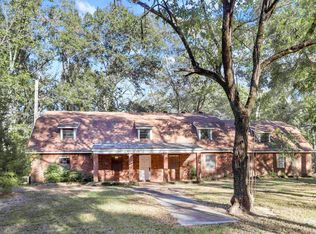 6840 Lake Hills Rd, Saint Francisville, LA 70775